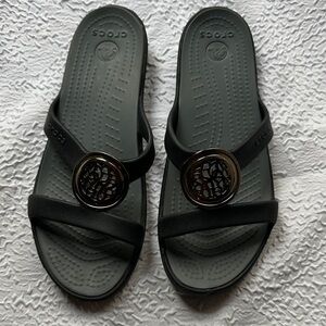 CROCS Black Sandals with Metallic Detail